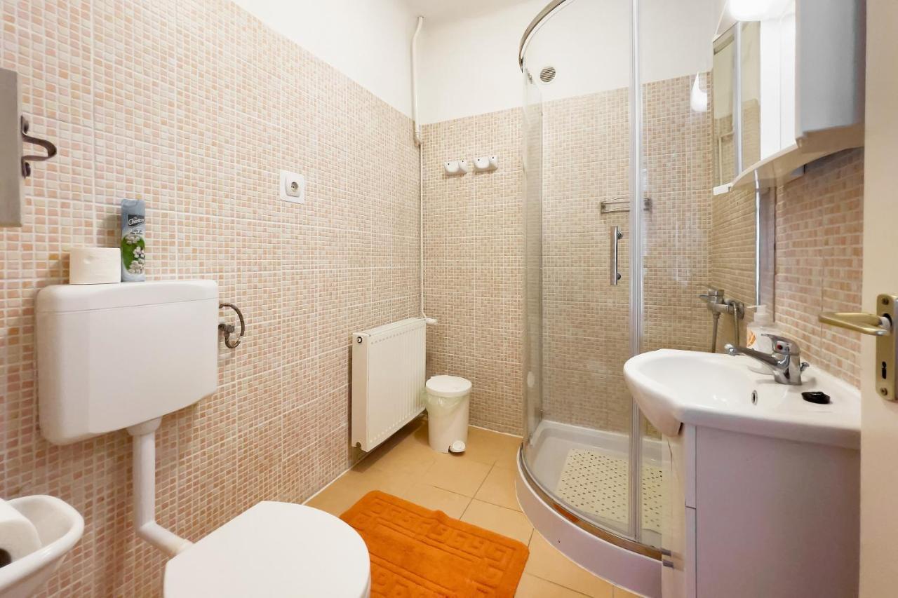 Visegrad Vendeghaz-Apartman ภายนอก รูปภาพ
