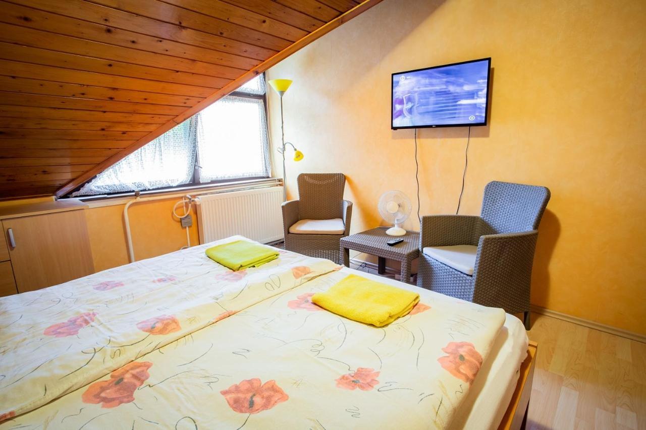 Visegrad Vendeghaz-Apartman ภายนอก รูปภาพ